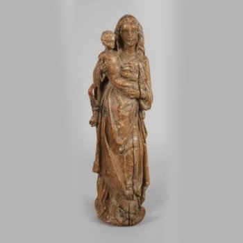 Drewniana figura Matki Boskiej